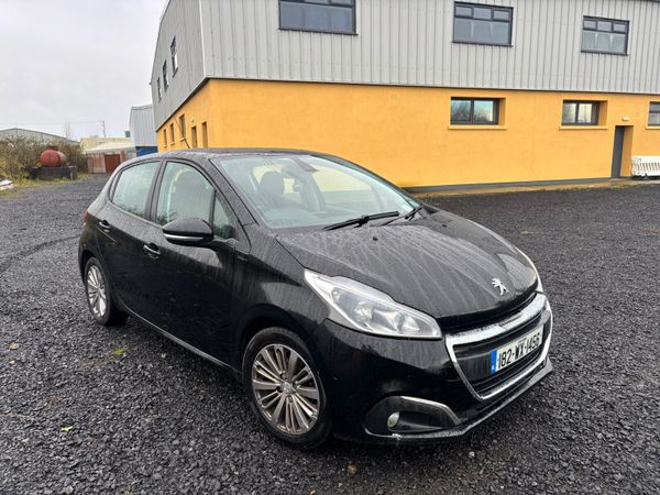 Peugeot 208 Hatchback, Petrol, 2018, Black