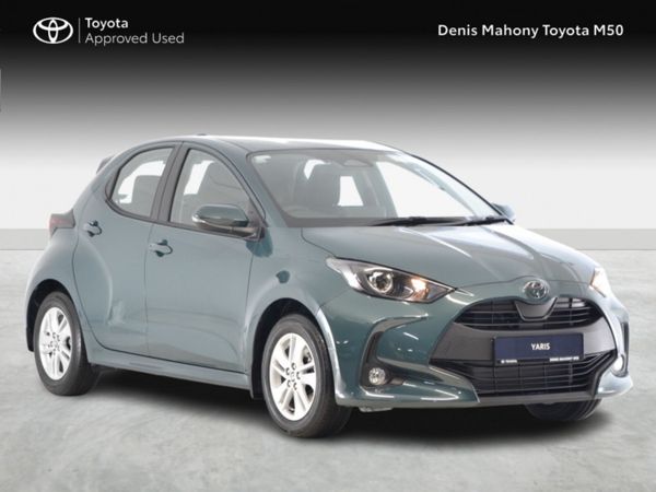 Toyota Yaris Hatchback, Petrol Hybrid, 2026, 
