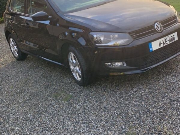 Volkswagen Polo Hatchback, Petrol, 2011, Black