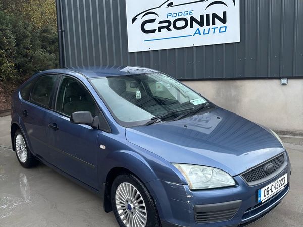 Ford Focus Hatchback, Petrol, 2006, Blue