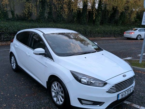 Ford Focus Hatchback, Diesel, 2015, White