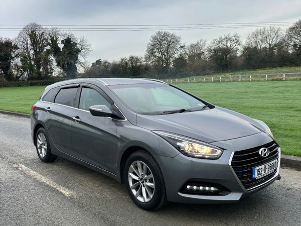 Hyundai i40 Estate, Diesel, 2015, Silver