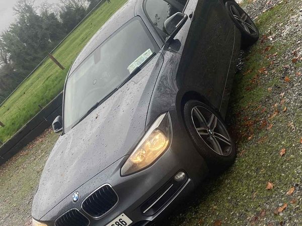 BMW 1-Series Hatchback, Diesel, 2013, Grey