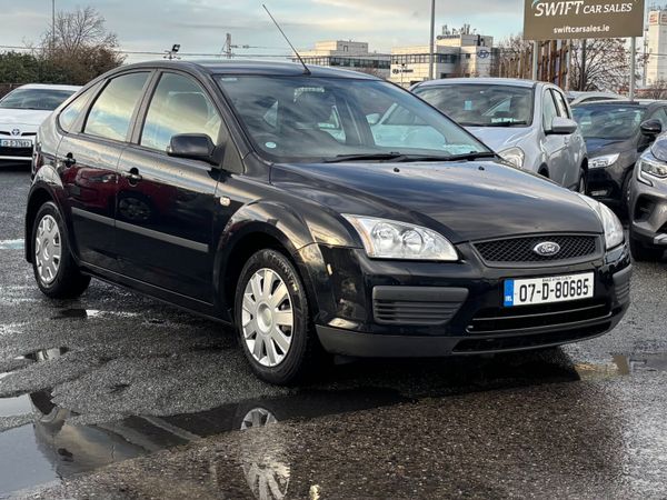 Ford Focus Hatchback, Petrol, 2007, Black