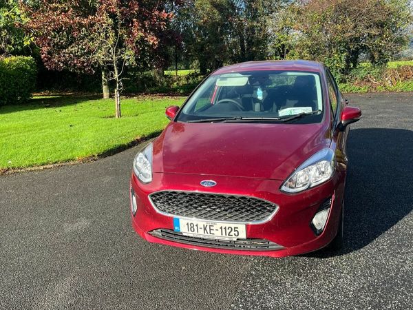 Ford Fiesta Hatchback, Petrol, 2018, Red