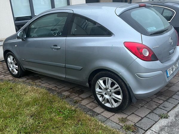 Opel Corsa Hatchback, Petrol, 2007, Silver