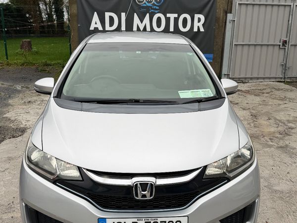 Honda Fit Hatchback, Petrol Hybrid, 2016, Silver