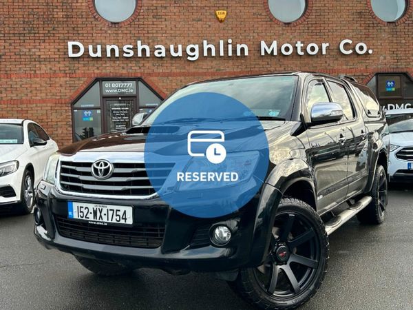 Toyota Hilux Pick Up, Diesel, 2015, Black