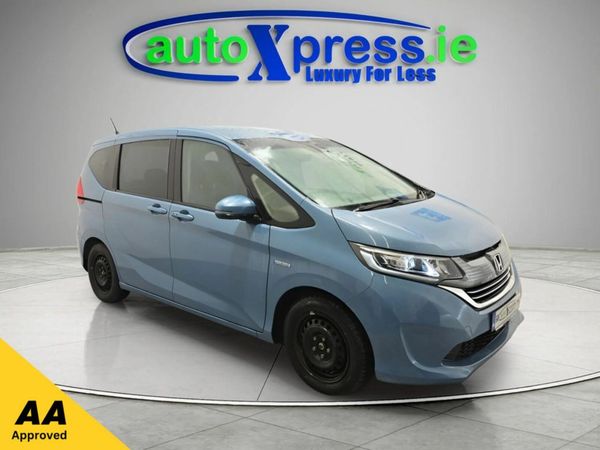Honda Freed MPV, Petrol Hybrid, 2018, Blue