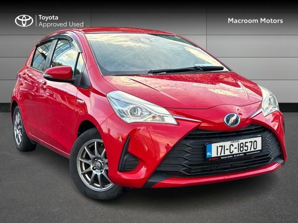 Toyota Yaris Hatchback, Petrol Hybrid, 2017, Red
