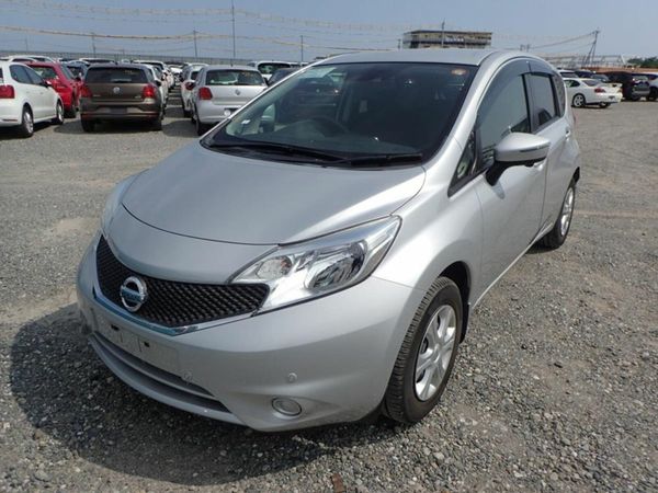 Nissan Note Hatchback, Petrol, 2015, Silver
