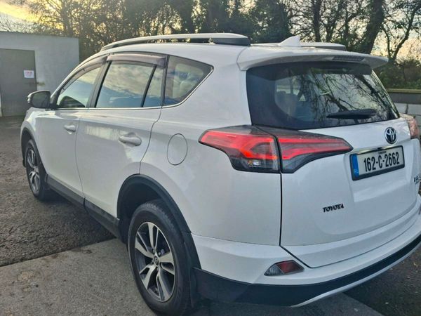 Toyota RAV4 SUV, Diesel, 2016, White