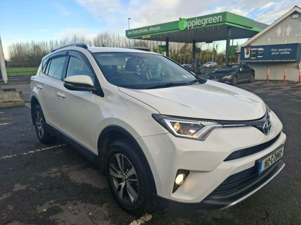 Toyota RAV4 SUV, Diesel, 2016, White