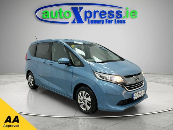 Honda Freed MPV, Petrol Hybrid, 2018, Blue