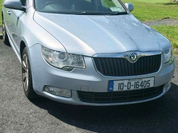Skoda Superb Saloon, Diesel, 2010, Blue