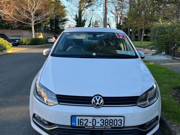 Volkswagen Polo Hatchback, Petrol, 2016, White