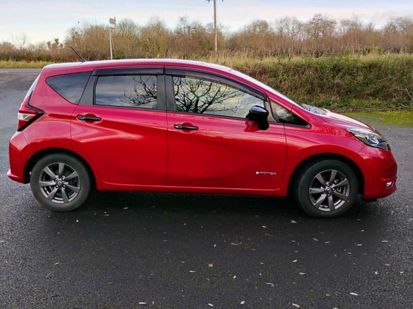 Nissan Note MPV, Petrol Hybrid, 2019, Red