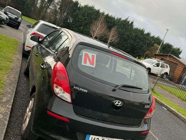 Hyundai i20 Hatchback, Petrol, 2014, Black