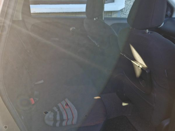 Nissan Note MPV, Petrol, 2010, Brown