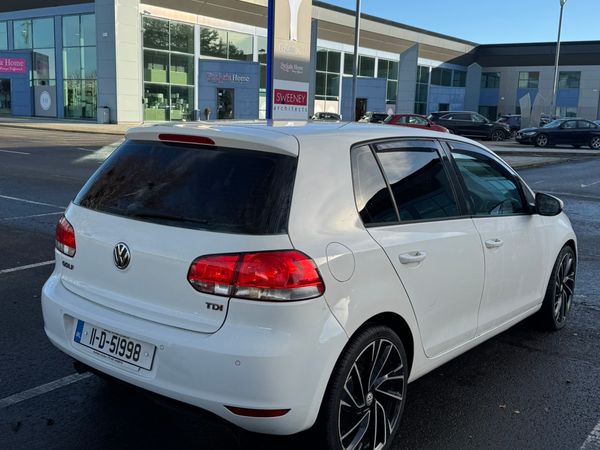 Volkswagen Golf Hatchback, Diesel, 2011, White