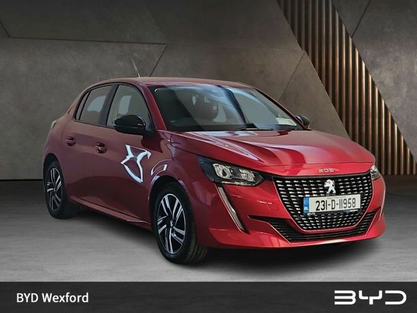 Peugeot 208 Hatchback, Petrol, 2023, Red