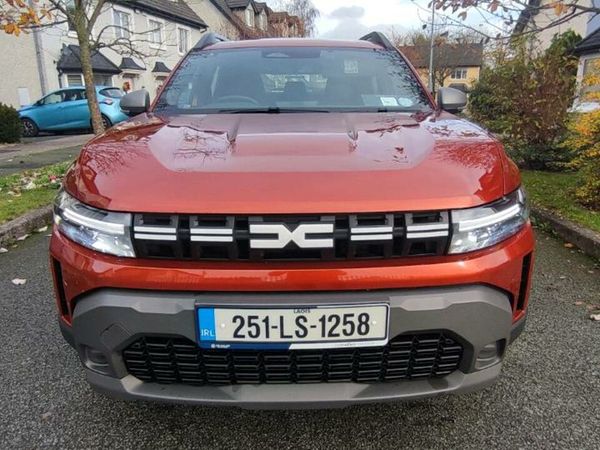 Dacia Duster SUV, Petrol Hybrid, 2025, Brown