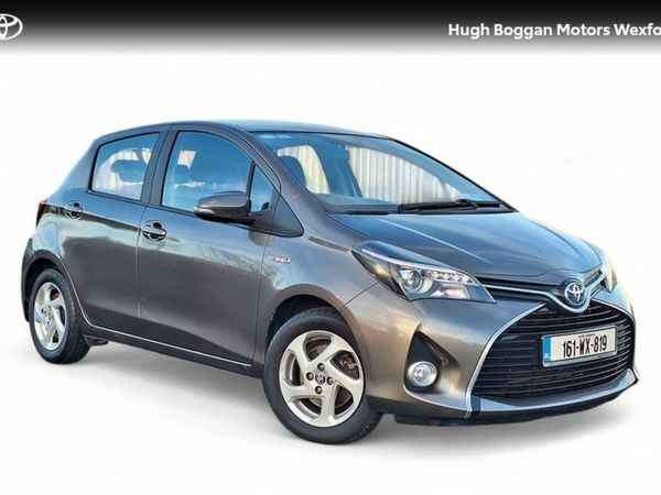 Toyota Yaris Hatchback, Petrol Hybrid, 2016, Bronze