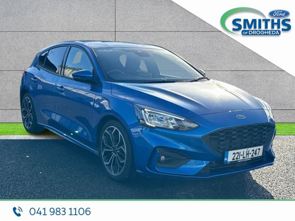 Ford Focus Hatchback, Petrol Hybrid, 2022, Blue