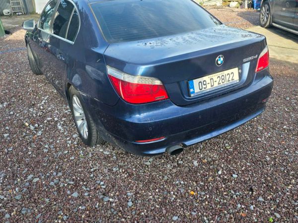 BMW 5-Series Saloon, Diesel, 2009, Blue