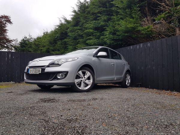 Renault Megane Hatchback, Diesel, 2013, Silver