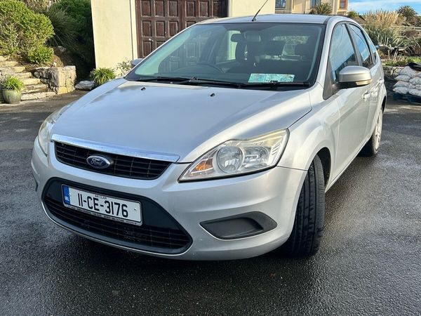 Ford Focus Hatchback, Diesel, 2011, Silver