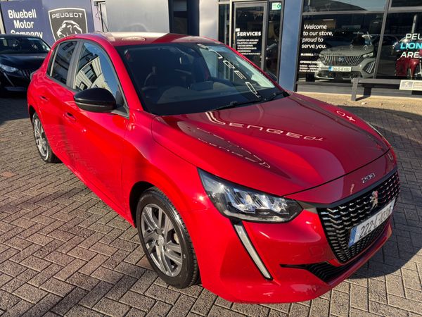 Peugeot 208 Hatchback, Petrol, 2022, Red