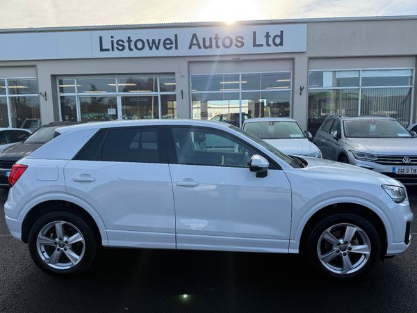 Audi Q2 Hatchback, Petrol, 2020, White
