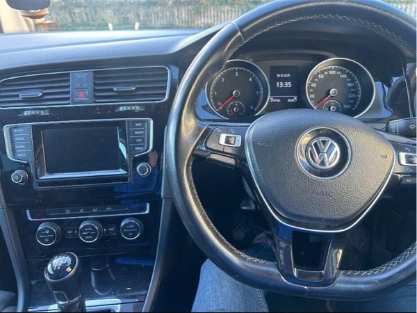 Volkswagen Golf Estate, Diesel, 2015, White