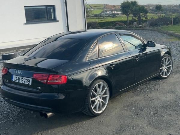 Audi A4 Saloon, Diesel, 2012, Black