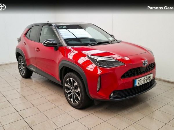 Toyota Yaris Cross Hatchback, Petrol Hybrid, 2023, Red