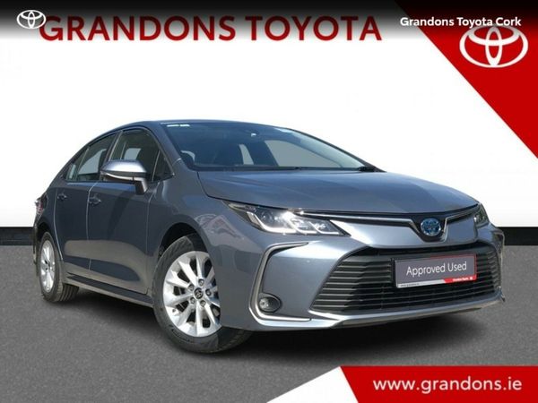 Toyota Corolla Saloon, Petrol Hybrid, 2022, Grey