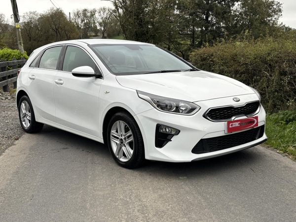 Kia Ceed Hatchback, Diesel, 2019, White