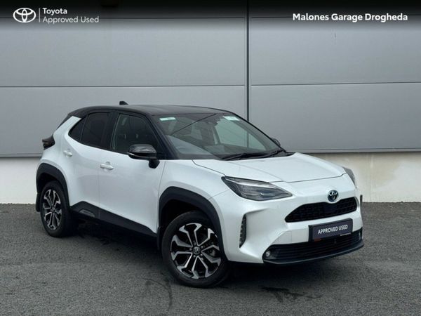 Toyota Yaris Cross Hatchback, Petrol Hybrid, 2023, White
