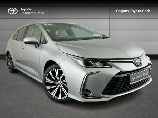 Toyota Corolla Saloon, Petrol Hybrid, 2022, Grey