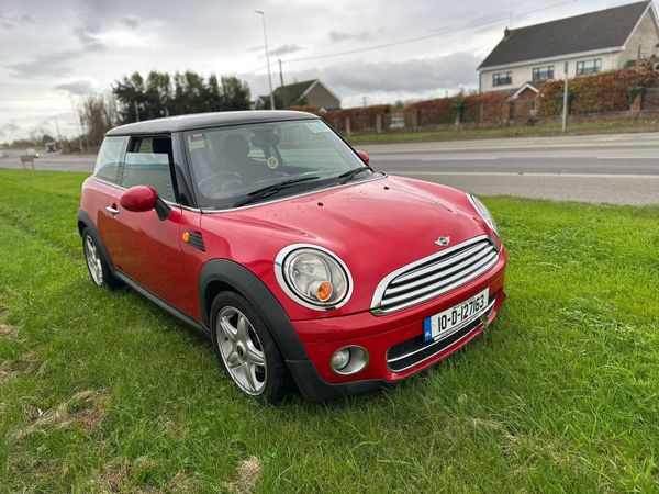 Mini Cooper Hatchback, Diesel, 2010, Red
