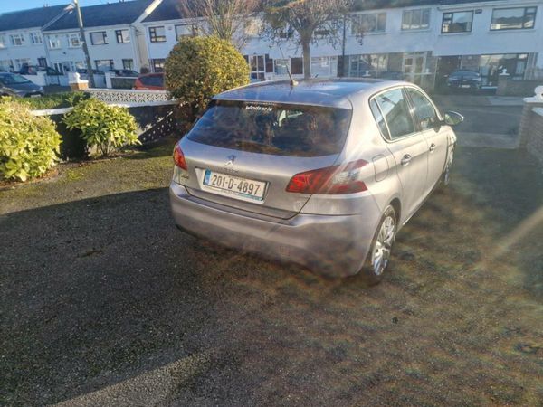 Peugeot 308 Hatchback, Petrol, 2020, Grey