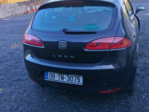 SEAT Leon Hatchback, Diesel, 2008, Black