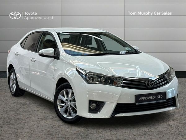 Toyota Corolla Saloon, Petrol, 2016, White