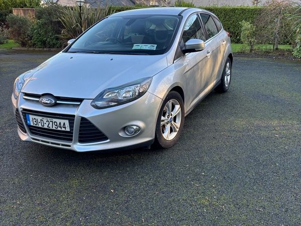 Ford Focus Hatchback, Diesel, 2013, Silver