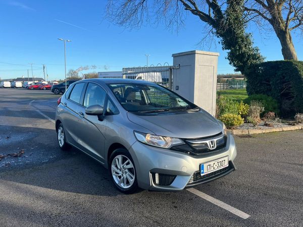 Honda Jazz Hatchback, Petrol, 2017, Grey
