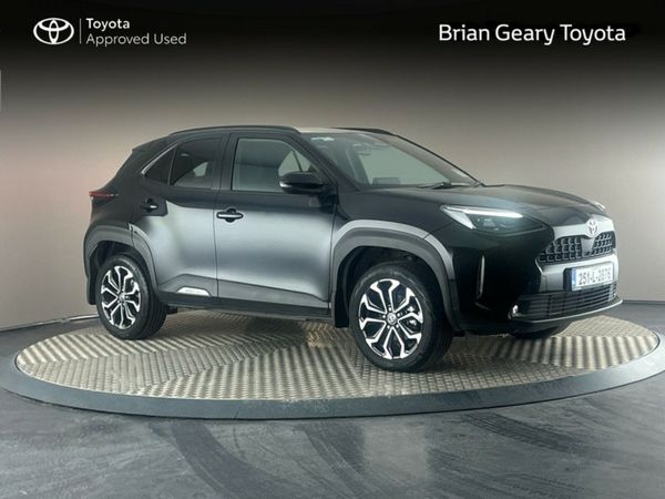 Toyota Yaris Cross Hatchback, Petrol Hybrid, 2025, Black