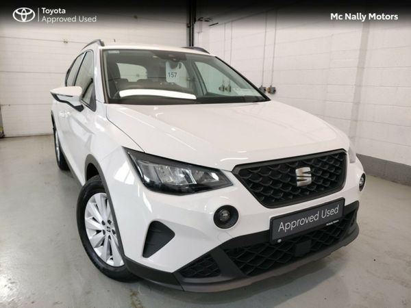 SEAT Arona Hatchback, Petrol, 2023, White