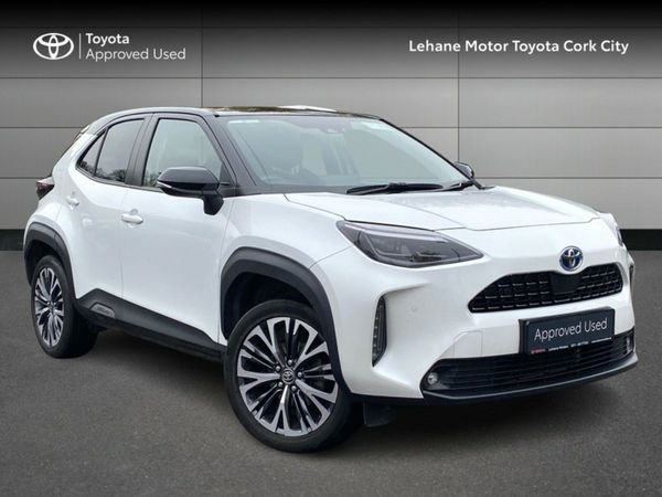 Toyota Yaris Cross Hatchback, Petrol Hybrid, 2023, White