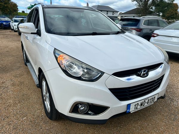 Hyundai ix35 SUV, Diesel, 2012, White